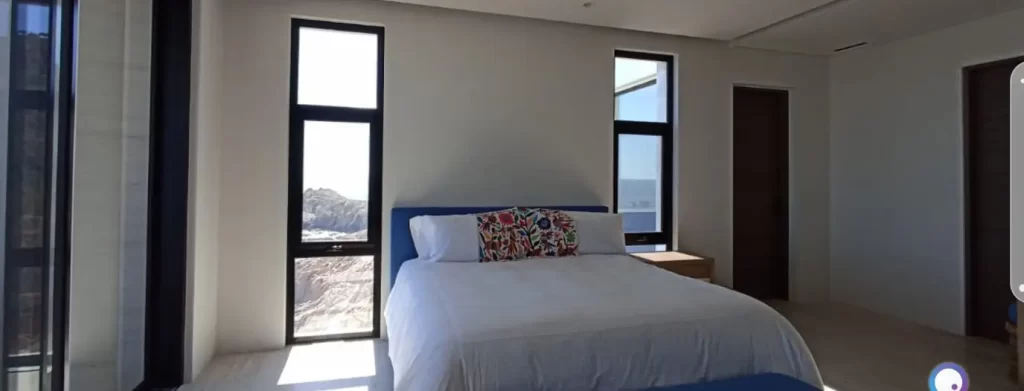 Handtrails Cellar Al Windows